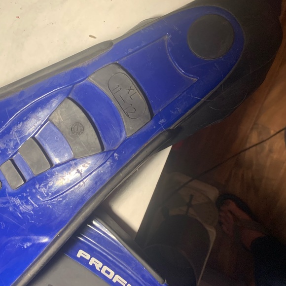 US Divers Proflex Fins Flippers Sz large 11-12 Scuba Snorkeling Diving - Picture 3 of 6